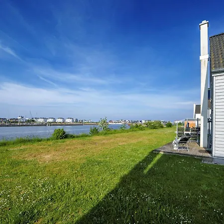 Lieblingsplatz By Seeblick Ferien Oro, Direkte Wasserlage,sauna,kamin * オルペニッツ