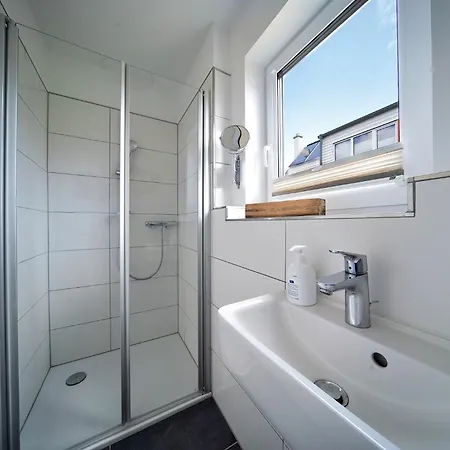 Lieblingsplatz By Seeblick Ferien Oro, Direkte Wasserlage,sauna,kamin * オルペニッツ